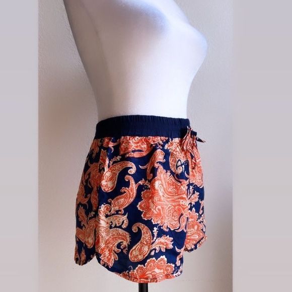Pants - 🌹 Blue & Red Paisley Print Loose Fit Shorts 🌹